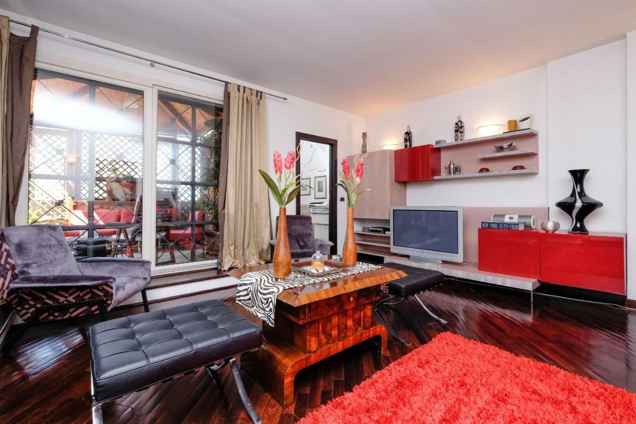 Amazing Penthouse With Terrace By Caracalla * Rom